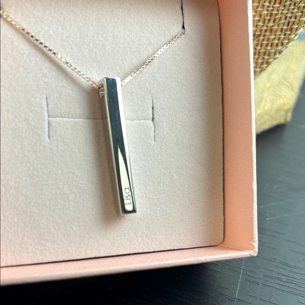 My Name Necklace - LISA